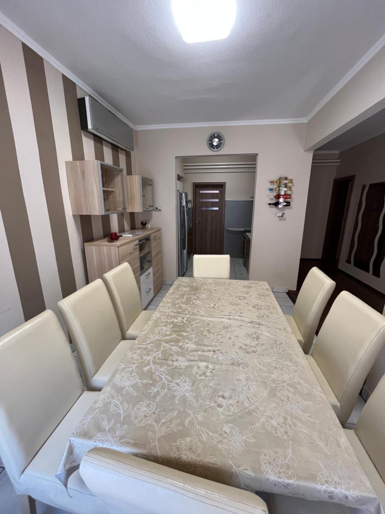 Vass Bor Vendeghaz Apartment Kiskoros Luaran gambar